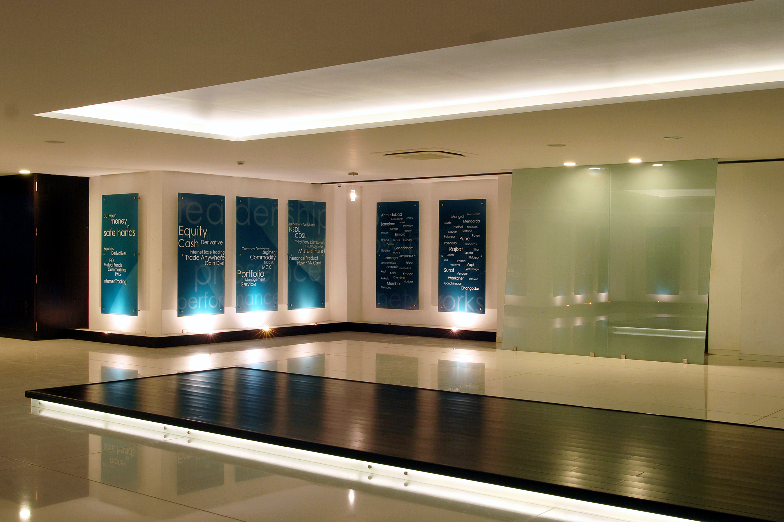 Modular Kitchen Banner